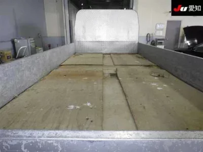 Isuzu ELF  с аукциона в Японии