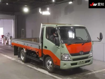 Hino DUTRO  с аукциона в Японии
