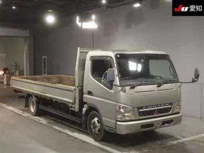 Mitsubishi CANTER  с аукциона в Японии