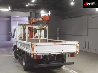 Isuzu ELF  с аукциона в Японии