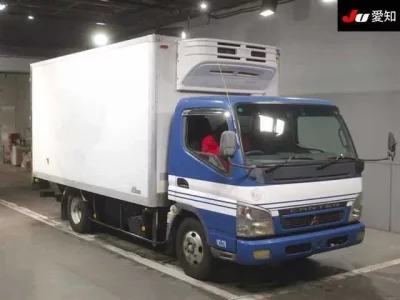 Mitsubishi CANTER  с аукциона в Японии