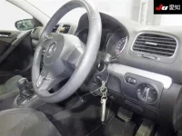 Volkswagen GOLF лот № 30622 оценка 3  с аукциона в Японии 4