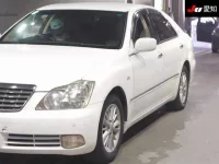 Toyota CROWN лот № 30704 оценка 3.5  с аукциона в Японии 5