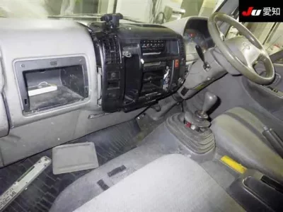 Hino DUTRO  с аукциона в Японии