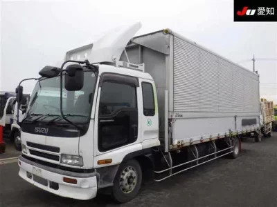 Isuzu FORWARD  с аукциона в Японии