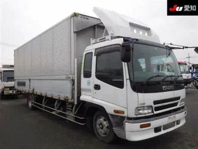 Isuzu FORWARD  с аукциона в Японии