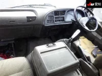 Isuzu FORWARD лот № 8524 оценка R  с аукциона в Японии 2