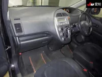 Toyota RACTIS лот № 30783 оценка 3.5  с аукциона в Японии 2