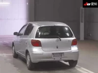 Toyota VITZ лот № 30798 оценка 3.5  с аукциона в Японии 1