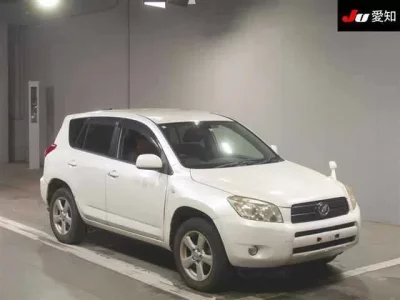 Toyota RAV4  с аукциона в Японии