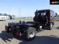 Isuzu FORWARD лот № 8555 оценка R  с аукциона в Японии 1