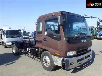 Isuzu FORWARD  с аукциона в Японии