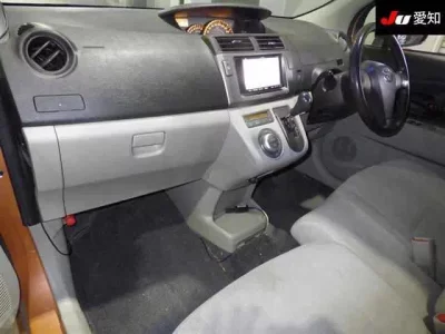 Toyota PASSO SETTE