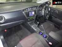 Toyota AURIS лот № 30767 оценка 3.5  с аукциона в Японии 2