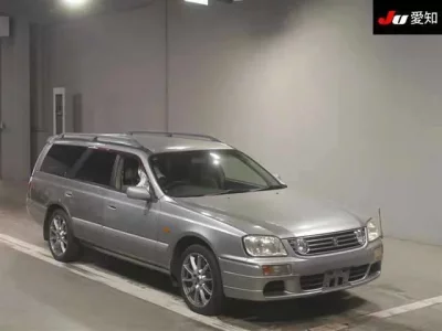 Nissan STAGEA