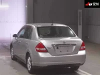 Nissan TIIDA LATIO лот № 30828 оценка 4  с аукциона в Японии 1