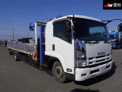 Isuzu FORWARD  с аукциона в Японии