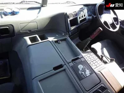 Mitsubishi SUPER GREAT  с аукциона в Японии