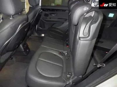 BMW 2-Series  с аукциона в Японии