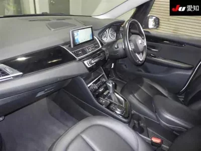 BMW 2-Series  с аукциона в Японии