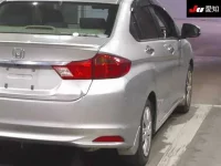 Honda GRACE лот № 30845 оценка 3.5  с аукциона в Японии 7