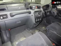 Honda CR-V лот № 30849 оценка R  с аукциона в Японии 2