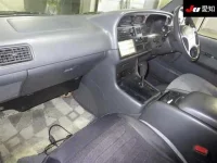 Toyota HIACE лот № 30852 оценка 3.5  с аукциона в Японии 2