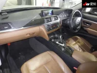 BMW 3-Series лот № 30866 оценка 3.5  с аукциона в Японии 2