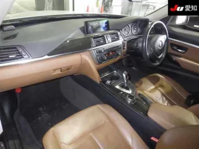 BMW 3-Series  с аукциона в Японии