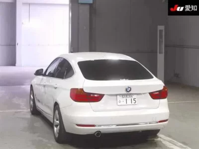 BMW 3-Series  с аукциона в Японии