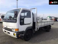 Nissan CONDOR лот № 8618 оценка 3.5  с аукциона в Японии 3