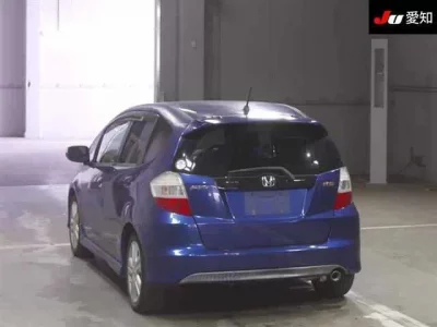 Honda FIT  с аукциона в Японии