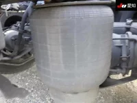 Hino PROFIA лот № 8611 оценка 3.5  с аукциона в Японии 6