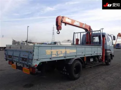 Mitsubishi FUSO TRUCK  с аукциона в Японии