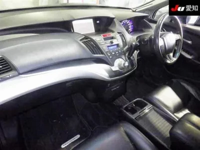 Honda ODYSSEY  с аукциона в Японии