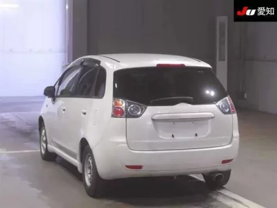 Mitsubishi COLT PLUS