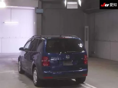 Volkswagen GOLF TOURAN