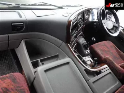 Nissan UD SERIES  с аукциона в Японии