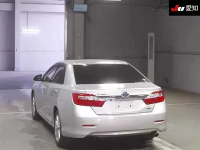 Toyota CAMRY  с аукциона в Японии