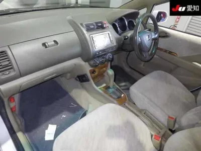 Honda FIT  с аукциона в Японии