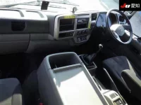 Nissan CONDOR лот № 8666 оценка 3.5  с аукциона в Японии 2