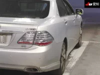 Toyota CROWN лот № 30994 оценка 3.5  с аукциона в Японии 7