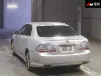 Toyota CROWN лот № 30994 оценка 3.5  с аукциона в Японии 1