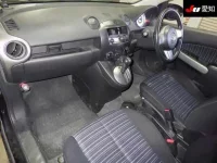 Mazda DEMIO лот № 30970 оценка 3.5  с аукциона в Японии 2