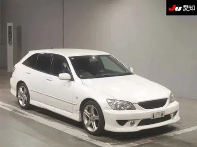 Toyota ALTEZZA WAGON