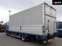 Isuzu FORWARD лот № 8677 оценка 3  с аукциона в Японии 4