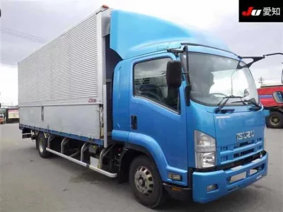 Isuzu FORWARD  с аукциона в Японии