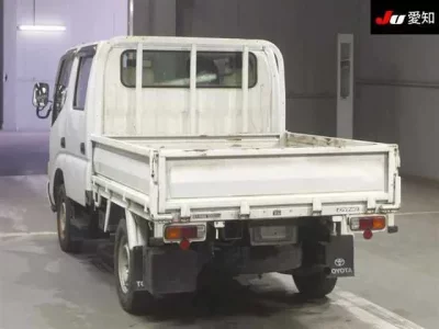 Toyota DYNA  с аукциона в Японии