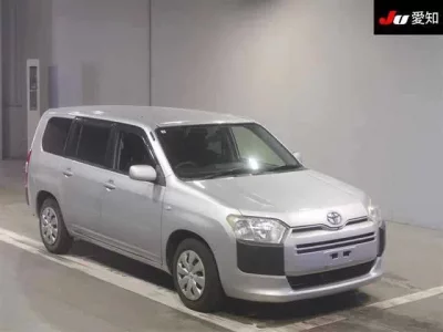 Toyota SUCCEED  с аукциона в Японии