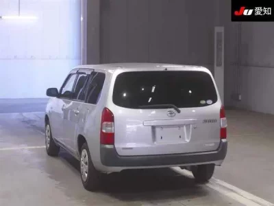 Toyota SUCCEED  с аукциона в Японии